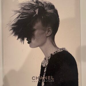 CHANEL Haute Couture Black Hair Styling